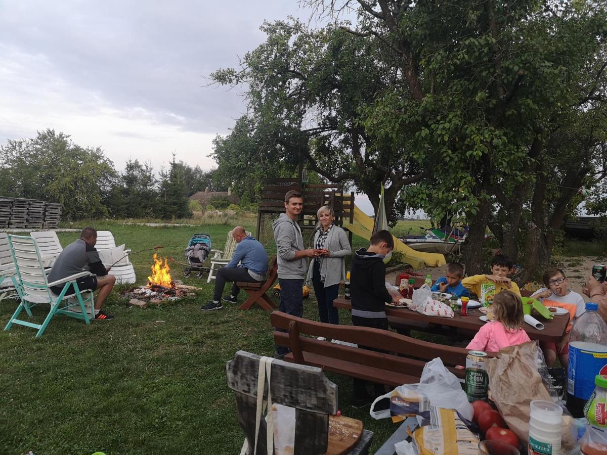Agroturystyka U Karoliny Sarbinowo Esterno foto