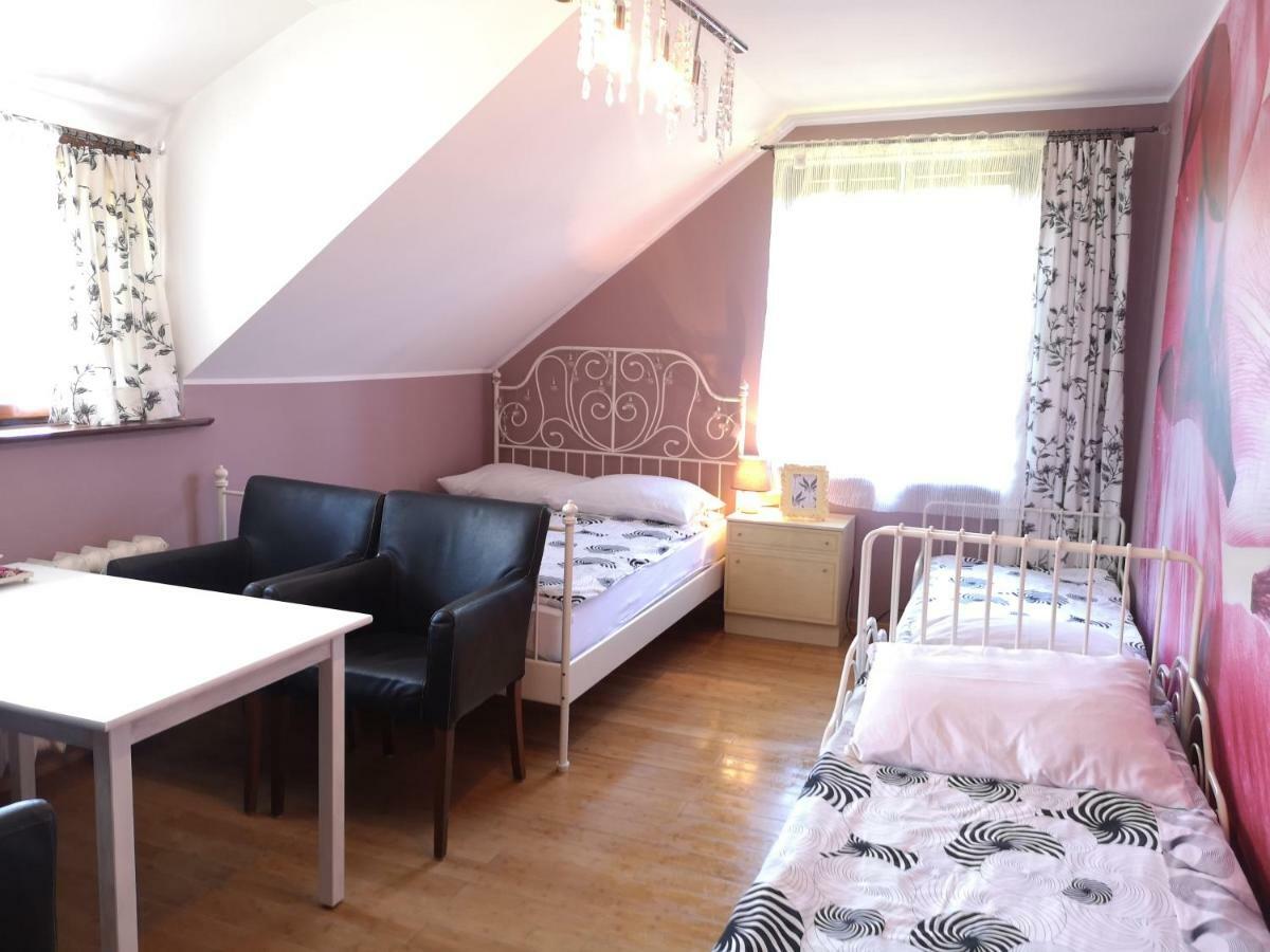Agroturystyka U Karoliny Sarbinowo Esterno foto